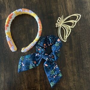 Hair Accessories Bundle [headband, bow scrunchie & claw clip]